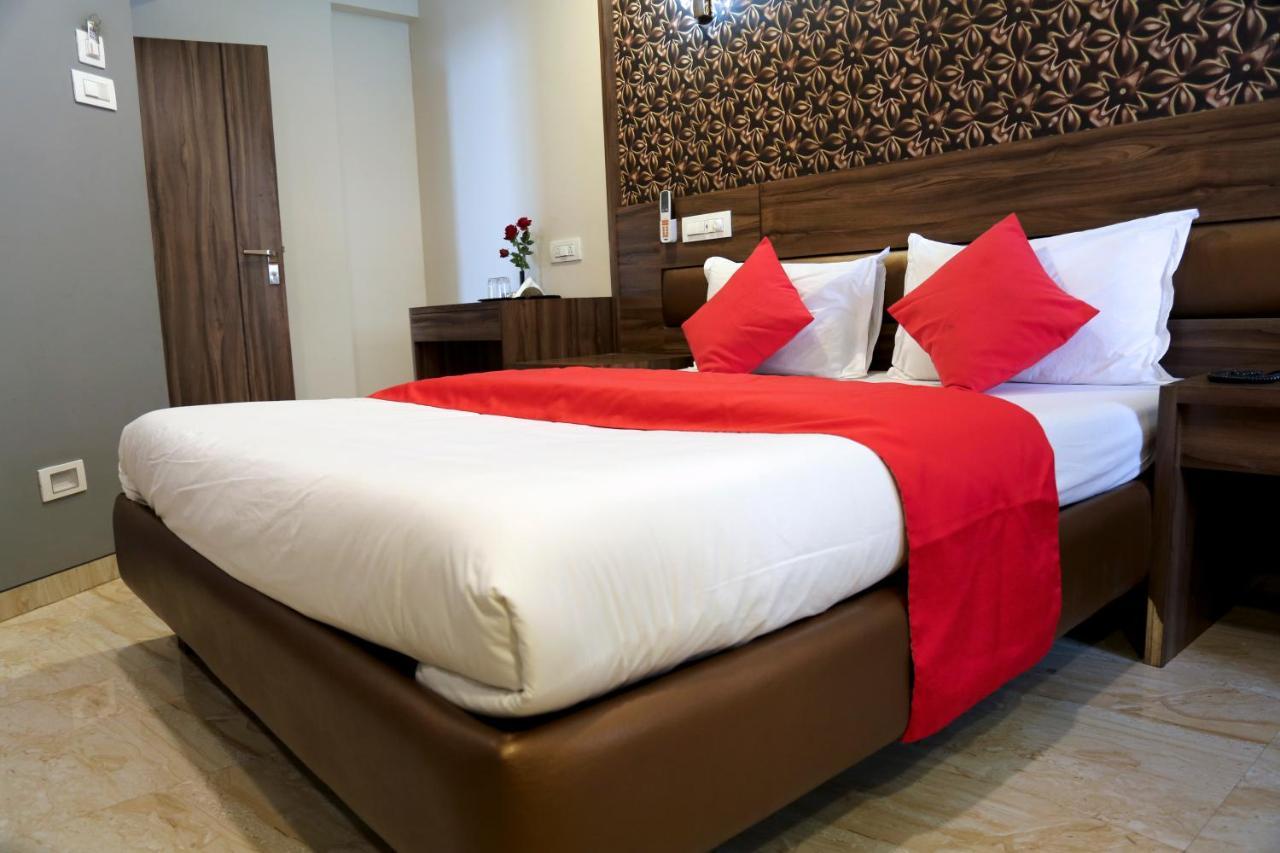 Hotel Sea Shore Navi Mumbai Kültér fotó